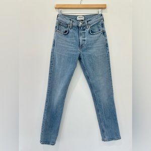 NWOT Willow Mid Rise Slim Crop
